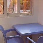 Traceys 3 アパート *