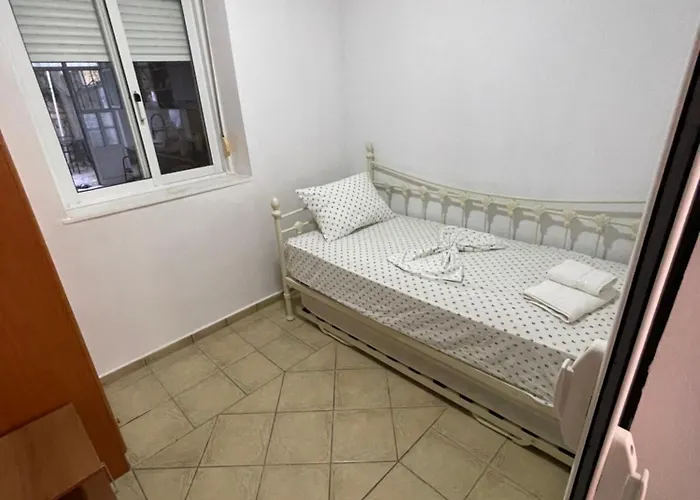 Traceys 3 Daire Borş